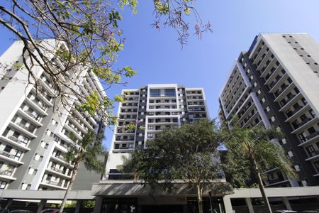 Apartamento à venda com 128m², 2 quartos e 2 vagasFachada e portaria