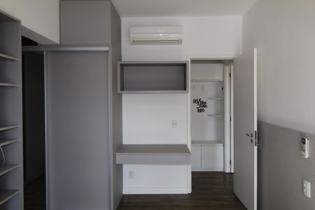 Apartamento à venda com 128m², 2 quartos e 2 vagasSuíte 1