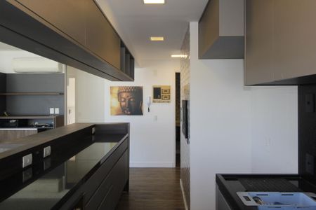 Apartamento à venda com 128m², 2 quartos e 2 vagasCozinha