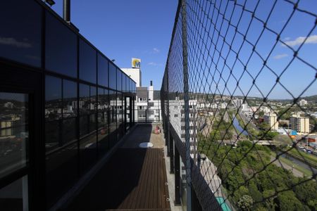 Apartamento à venda com 128m², 2 quartos e 2 vagasSacada Cozinha