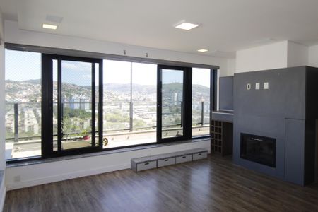 Apartamento à venda com 128m², 2 quartos e 2 vagasSala