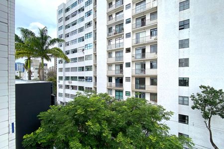 VIsta do quarto de apartamento à venda com 1 quarto, 49m² em Carmo, Belo Horizonte