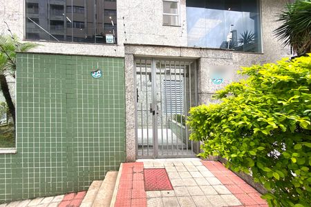Apartamento à venda com 49m², 1 quarto e 2 vagasFachada