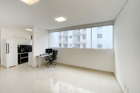 Sala de apartamento à venda com 1 quarto, 49m² em Carmo, Belo Horizonte