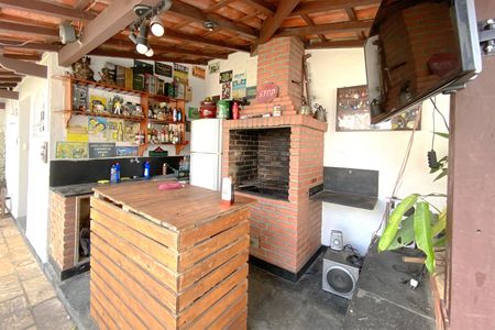 Casa à venda com 495m², 4 quartos e 3 vagasÁrea comum - Churrasqueira