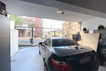 Casa à venda com 495m², 4 quartos e 3 vagasGaragem