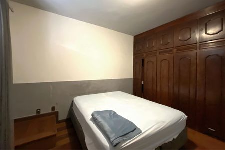 Casa à venda com 495m², 4 quartos e 3 vagasSuite 1