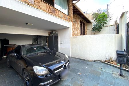 Casa à venda com 495m², 4 quartos e 3 vagasGaragem