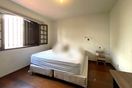 Casa à venda com 495m², 4 quartos e 3 vagasSuite 2