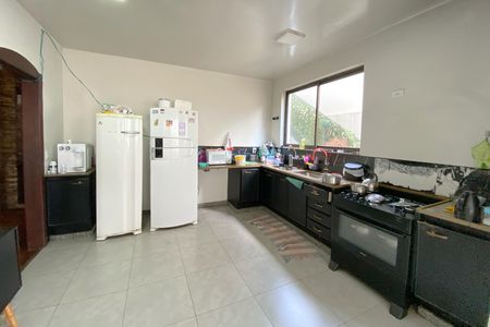 Casa à venda com 495m², 4 quartos e 3 vagasCozinha