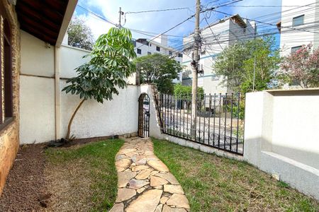 Casa à venda com 495m², 4 quartos e 3 vagasJardim