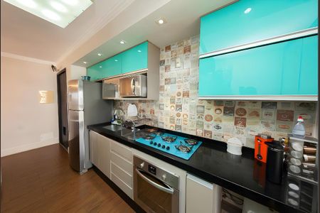 Cozinha de apartamento à venda com 2 quartos, 70m² em Usina Piratininga, São Paulo