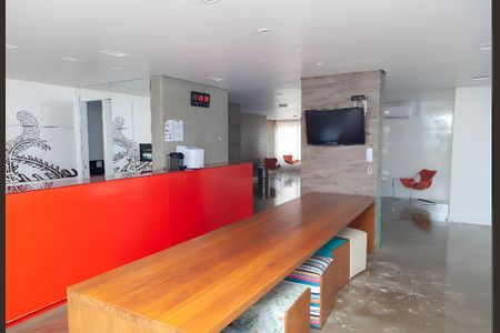 Sala de apartamento à venda com 2 quartos, 70m² em Usina Piratininga, São Paulo