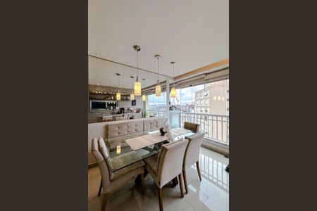 Apartamento à venda com 68m², 2 quartos e 2 vagasVaranda da Sala