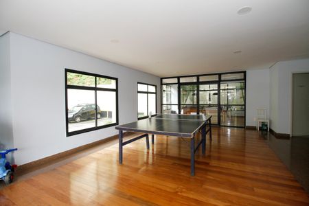 Apartamento à venda com 55m², 2 quartos e 1 vaga Apartamento à venda com 55m², 2 quartos e 1 vagaÁrea Comum - Sala de Jogos e Brinquedoteca