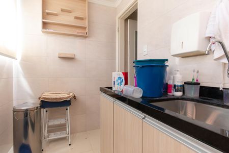 Apartamento para alugar com 77m², 2 quartos e sem vagaÁrea de Serviço