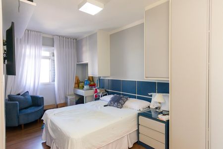 Apartamento para alugar com 77m², 2 quartos e sem vagaQuarto 1