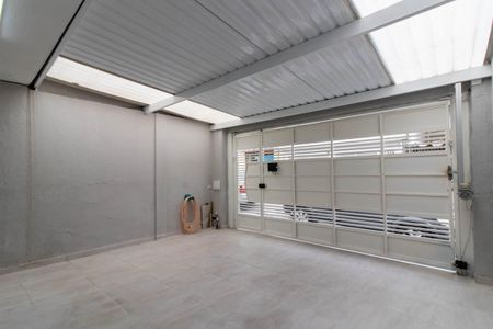 Casa à venda com 160m², 3 quartos e 2 vagas Casa à venda com 160m², 3 quartos e 2 vagasGaragem