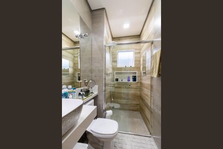 Casa à venda com 160m², 3 quartos e 2 vagas Casa à venda com 160m², 3 quartos e 2 vagasBanheiro da Suíte