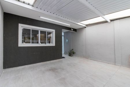 Casa à venda com 160m², 3 quartos e 2 vagas Casa à venda com 160m², 3 quartos e 2 vagasGaragem