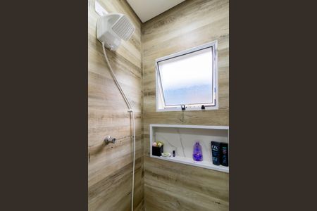 Casa à venda com 160m², 3 quartos e 2 vagas Casa à venda com 160m², 3 quartos e 2 vagasBanheiro da Suíte