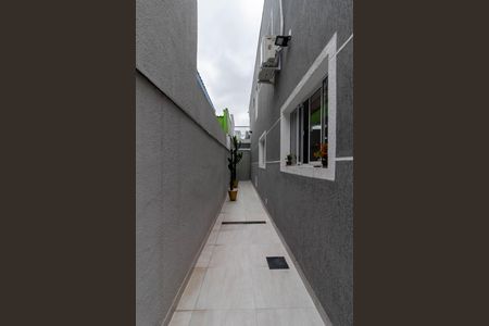 Casa à venda com 160m², 3 quartos e 2 vagas Casa à venda com 160m², 3 quartos e 2 vagasCorredor