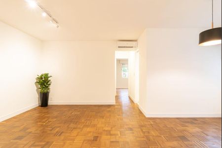 Foto 01 de apartamento à venda com 2 quartos, 84m² em Vila Olímpia, São Paulo