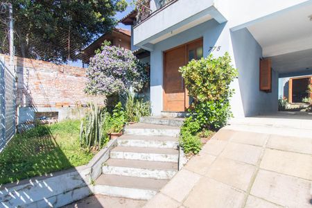 Casa à venda com 175m², 3 quartos e 2 vagasFachada