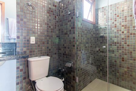 Casa à venda com 175m², 3 quartos e 2 vagasBanheiro Suíte