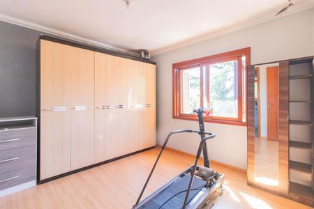 Casa à venda com 175m², 3 quartos e 2 vagasSuíte