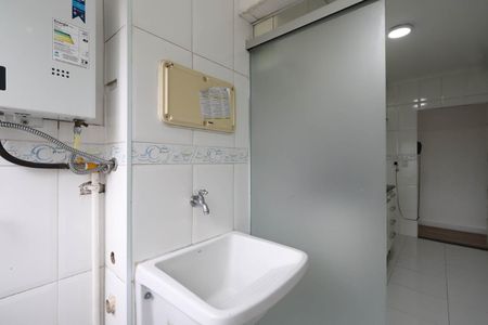 Apartamento à venda com 65m², 2 quartos e 1 vagaÁrea de Serviço