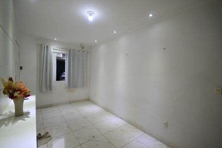 Casa para alugar com 120m², 2 quartos e 1 vaga Casa para alugar com 120m², 2 quartos e 1 vagaSala