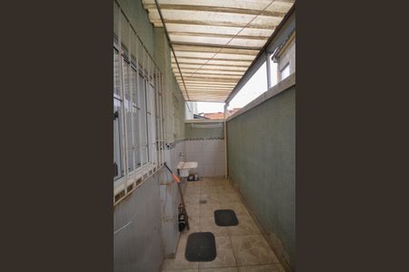 Casa para alugar com 120m², 2 quartos e 1 vaga Casa para alugar com 120m², 2 quartos e 1 vagaÁrea de Serviço