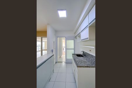 Apartamento à venda com 122m², 3 quartos e 2 vagas Apartamento à venda com 122m², 3 quartos e 2 vagasCozinha