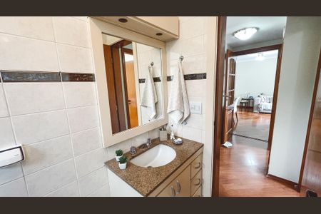 Apartamento à venda com 96m², 3 quartos e 1 vaga Apartamento à venda com 96m², 3 quartos e 1 vagaBanheiro