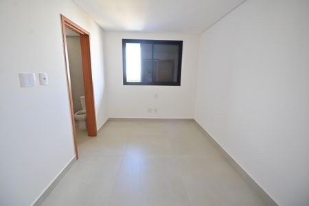 Apartamento para alugar com 85m², 3 quartos e 2 vagas Apartamento para alugar com 85m², 3 quartos e 2 vagasSuíte 1