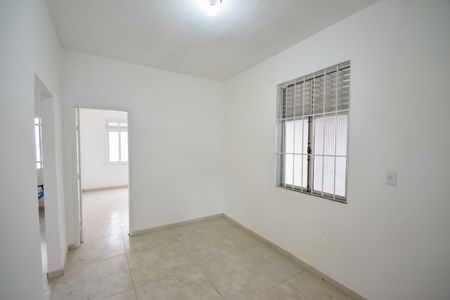 Casa à venda com 150m², 2 quartos e 2 vagas Casa à venda com 150m², 2 quartos e 2 vagasSala de Jantar