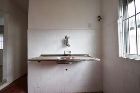 Casa à venda com 150m², 2 quartos e 2 vagas Casa à venda com 150m², 2 quartos e 2 vagasCozinha