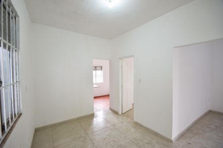 Casa à venda com 150m², 2 quartos e 2 vagas Casa à venda com 150m², 2 quartos e 2 vagasSala de Jantar