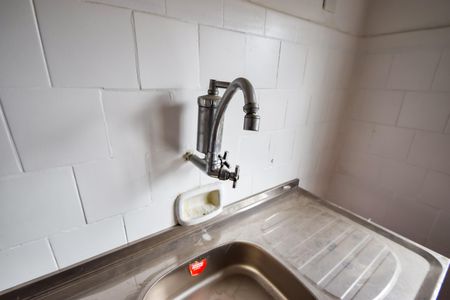 Casa à venda com 150m², 2 quartos e 2 vagas Casa à venda com 150m², 2 quartos e 2 vagasCozinha