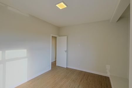 Apartamento à venda com 125m², 3 quartos e 1 vaga Apartamento à venda com 125m², 3 quartos e 1 vagaSuíte