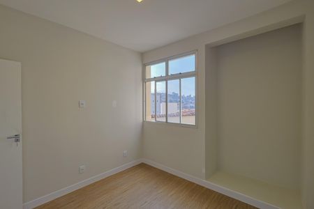 Apartamento à venda com 125m², 3 quartos e 1 vaga Apartamento à venda com 125m², 3 quartos e 1 vagaQuarto 2