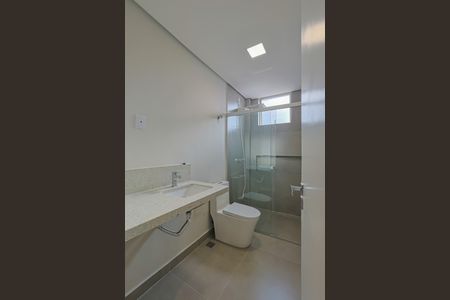 Apartamento à venda com 125m², 3 quartos e 1 vaga Apartamento à venda com 125m², 3 quartos e 1 vagaBanheiro da Suíte