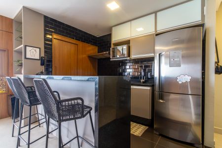Apartamento à venda com 136m², 2 quartos e 2 vagas Apartamento à venda com 136m², 2 quartos e 2 vagasCozinha