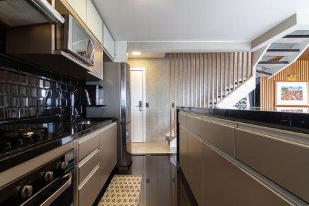 Apartamento à venda com 136m², 2 quartos e 2 vagas Apartamento à venda com 136m², 2 quartos e 2 vagasCozinha