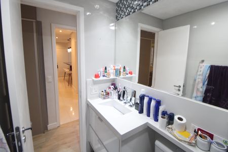 Apartamento à venda com 89m², 3 quartos e 2 vagasBanheiro 2