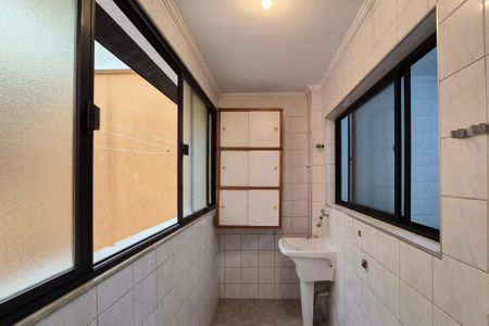 Apartamento à venda com 94m², 3 quartos e 1 vagaÁrea de Serviço