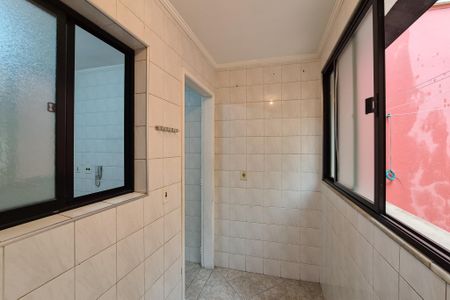 Apartamento à venda com 94m², 3 quartos e 1 vagaÁrea de Serviço