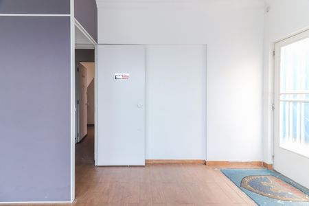Sala entrada de casa à venda com 4 quartos, 300m² em Butantã, São Paulo