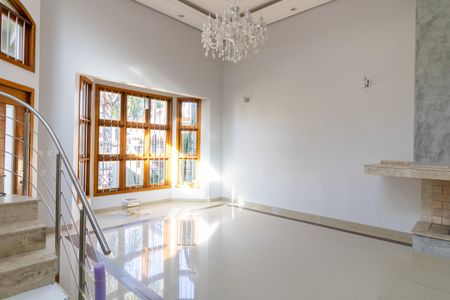 Sala de casa para alugar com 5 quartos, 315m² em Partenon, Porto Alegre